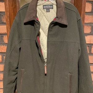 Men’s Woolrich Field Coat size L color Olive
